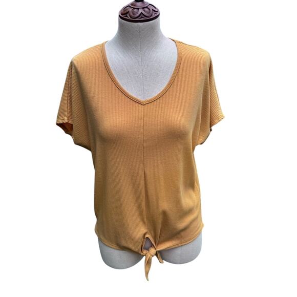 Cedar & Gold Yellow Gold Ribbed Knit Tee Short Sleeve Tie Pullover Size Small - Picture 1 of 9